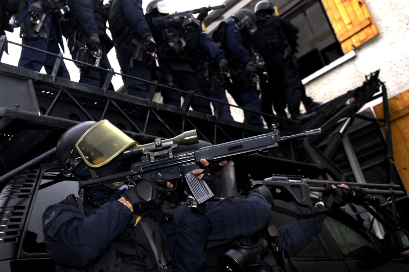 Illustration for article titled Meet France's Elite Revolver-Toting Counter-Terrorism Units